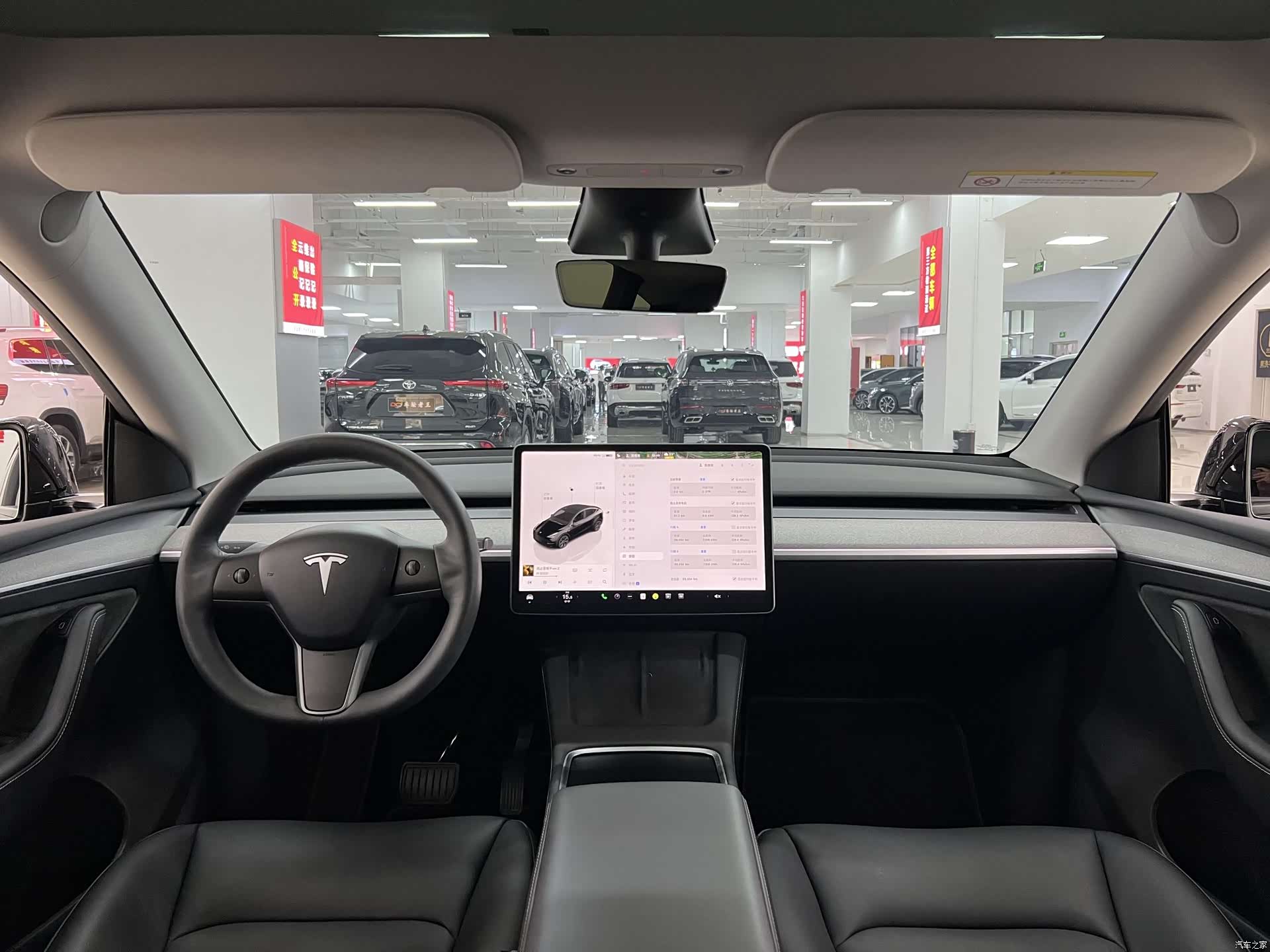 Tesla Model Y, 2024 все фото