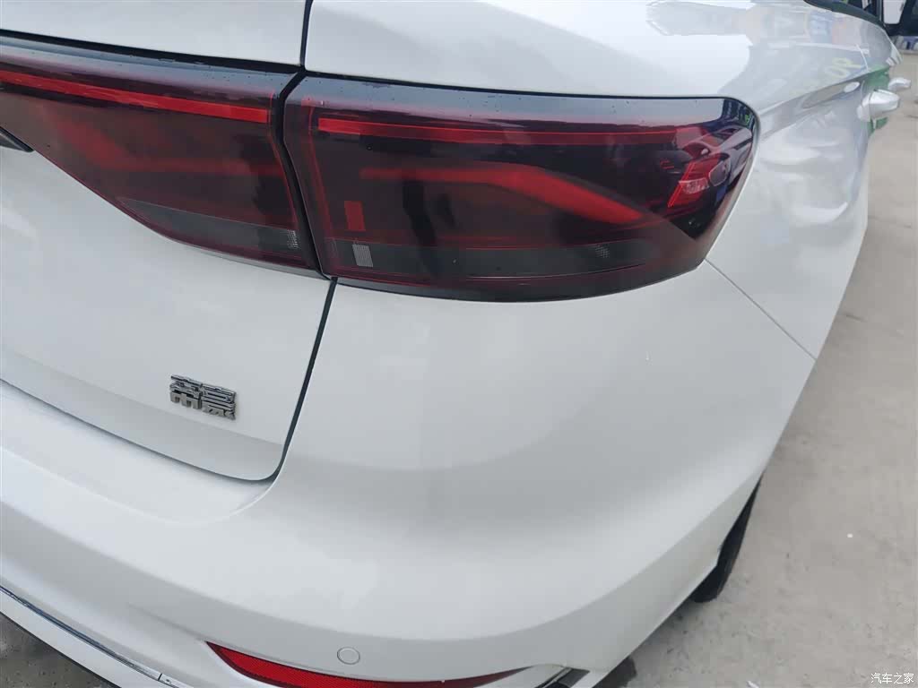 Geely Emgrand, 2023 24
