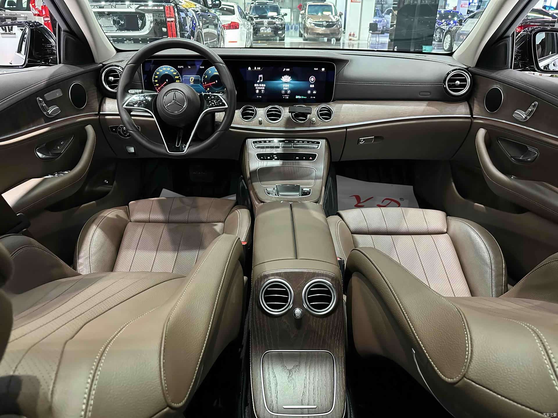 Mercedes-Benz E-Class, 2021 9