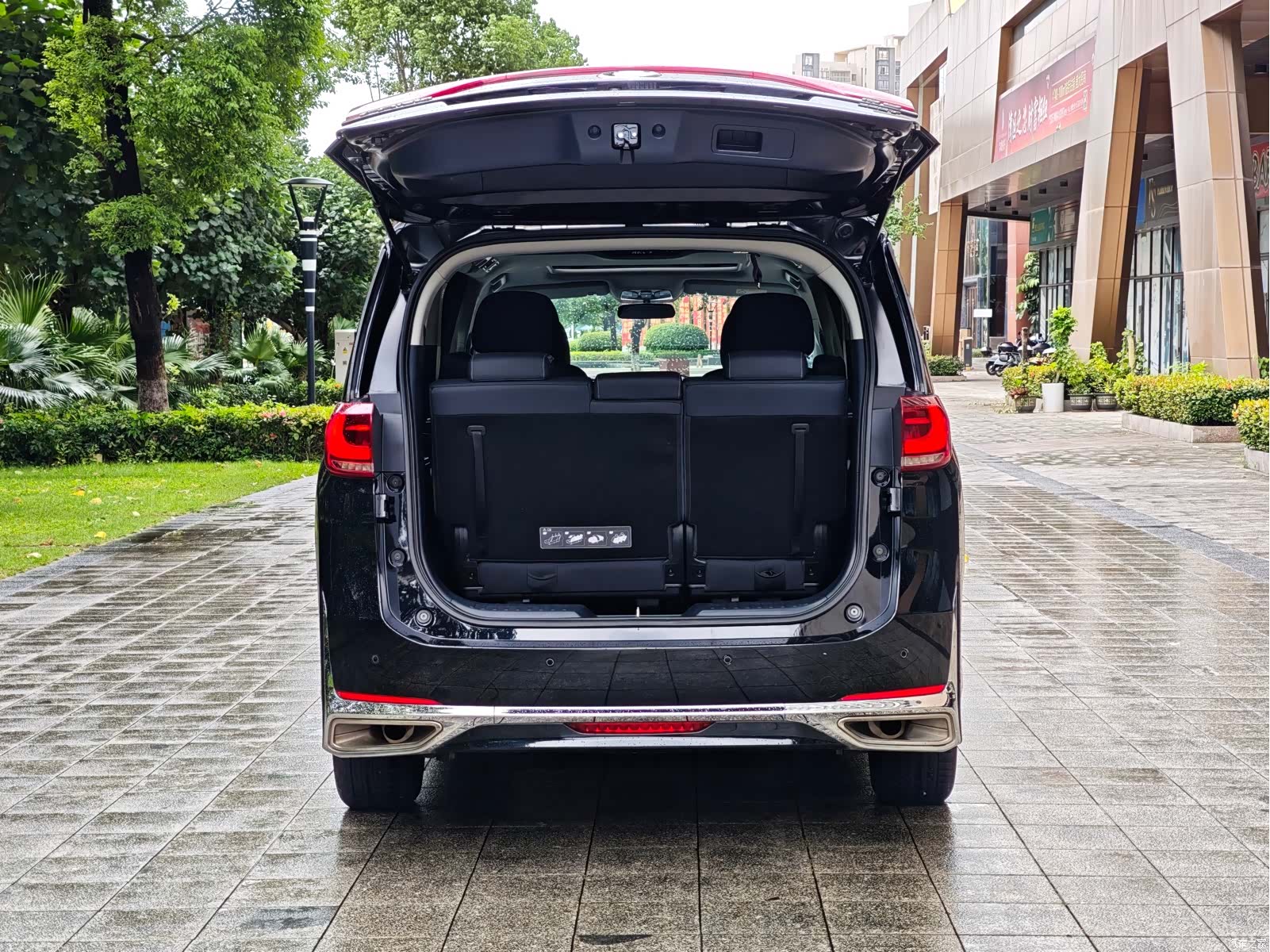 Trumpchi M8, 2023 13
