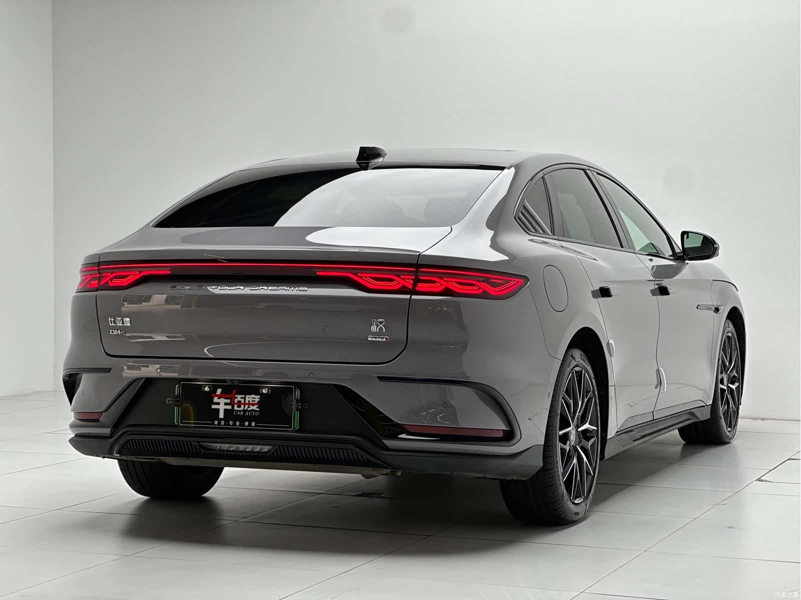 BYD Han, 2025 4
