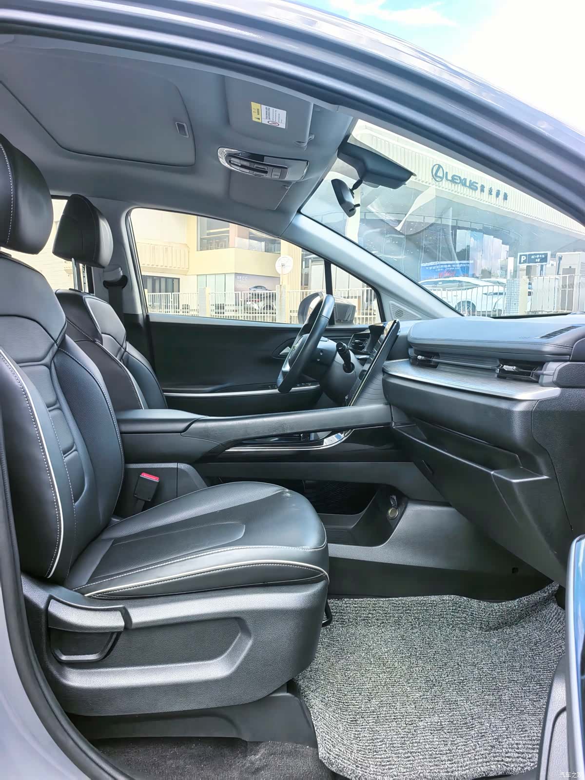 Hyundai Custo, 2023 13