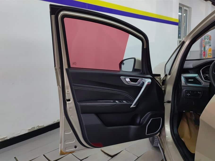 Geely Vision X3