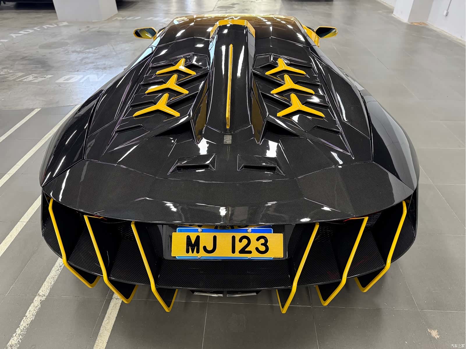 Lamborghini Aventador, 2014 17