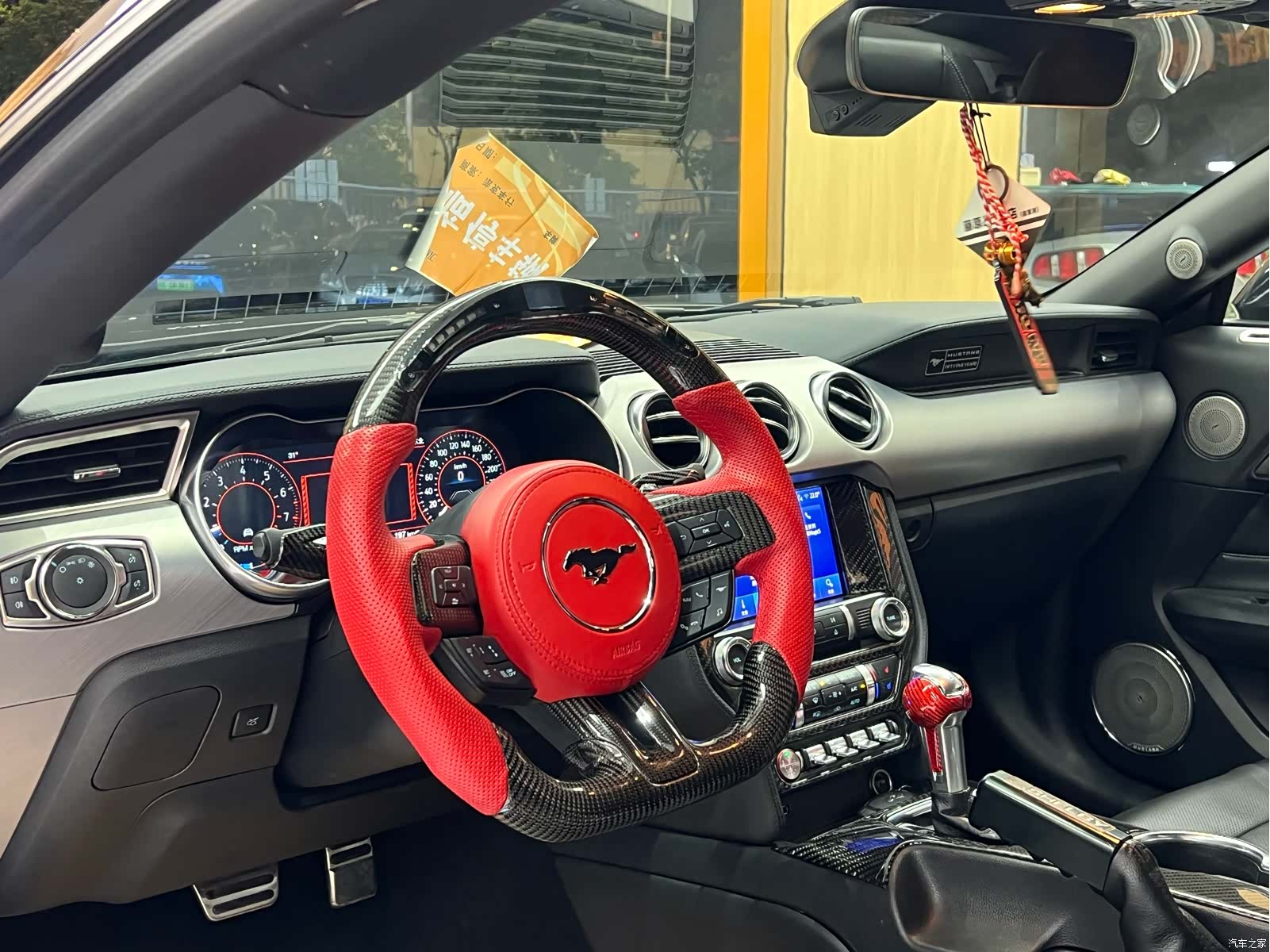 Ford Mustang, 2021 21