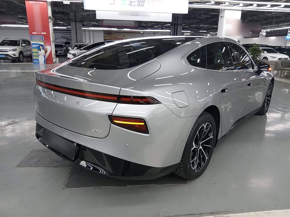 XPENG P7 XPENG P7