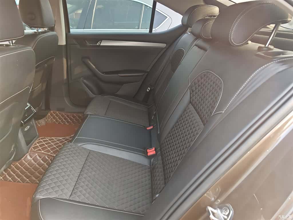 Skoda Superb, 2018 17