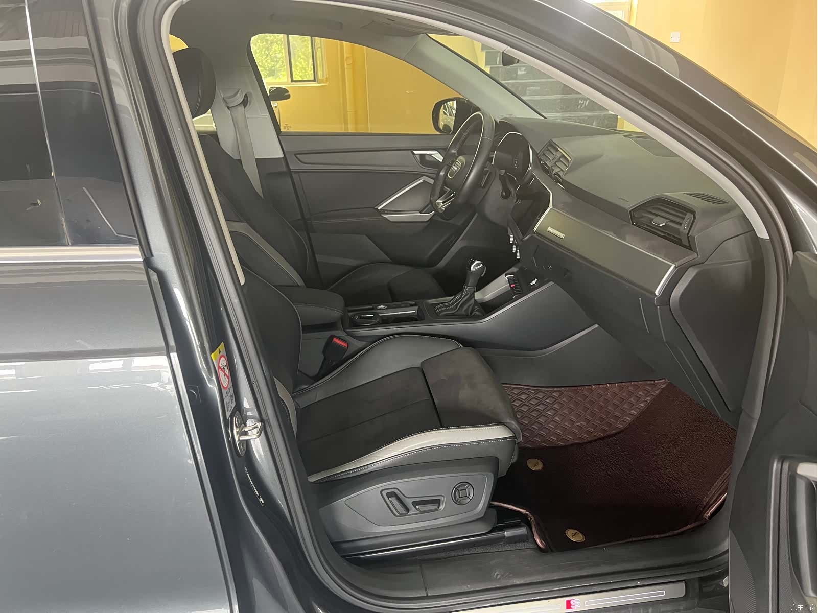 Audi Q3, 2023 все фото