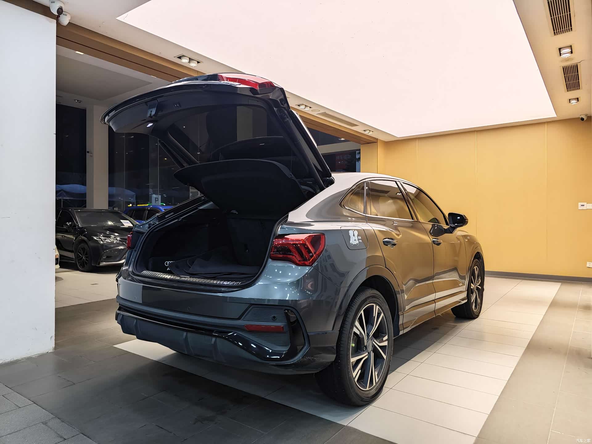 Audi Q3, 2021 31