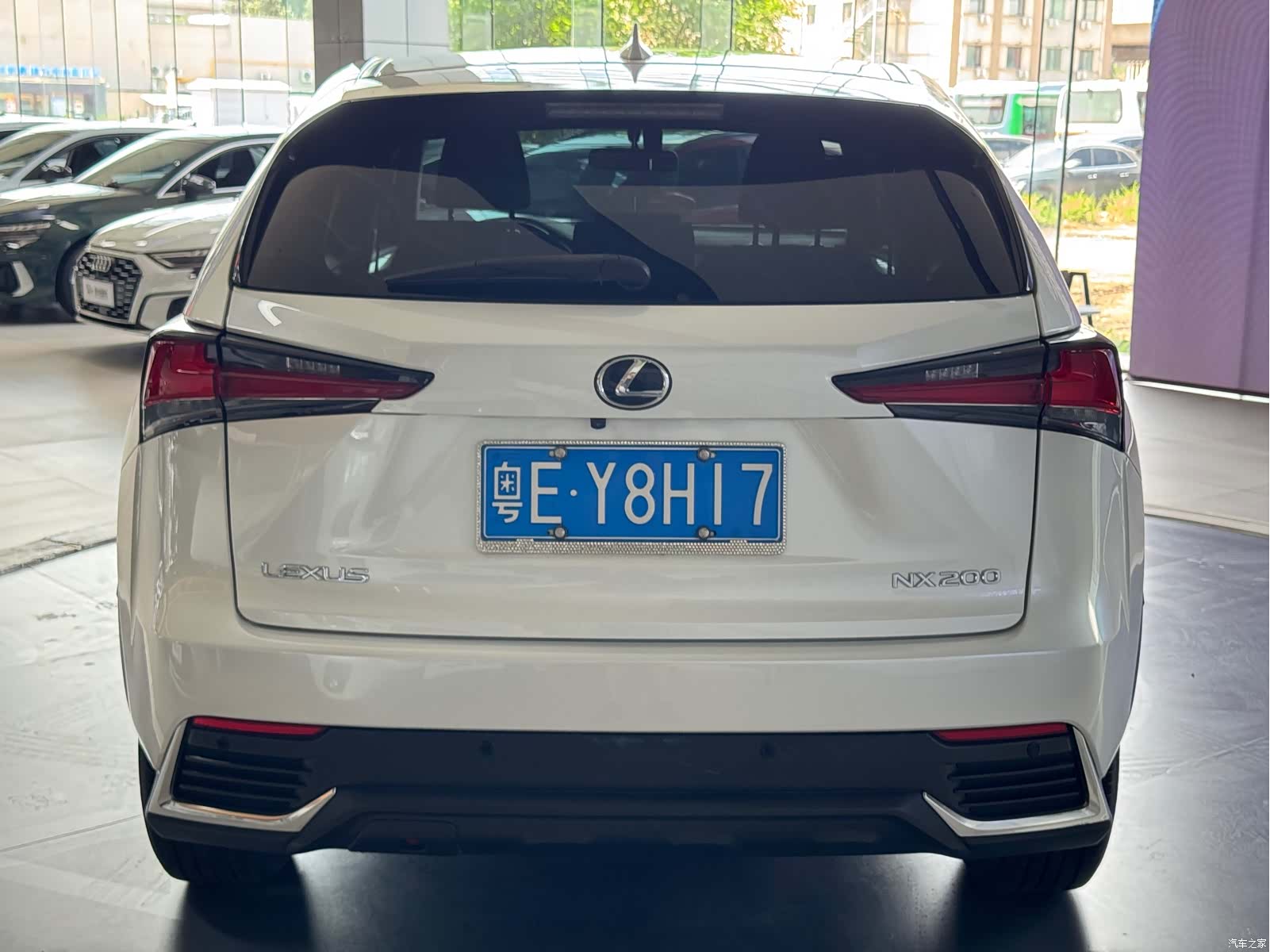 Lexus NX, 2021 3