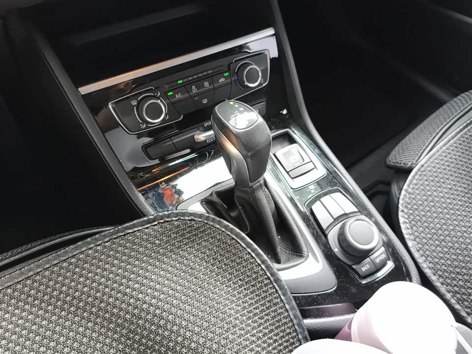 BMW 2 series station wagon