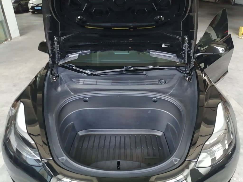 Tesla Model 3, 2023 20