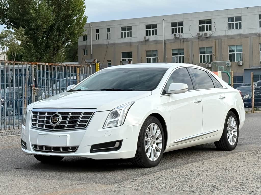 Cadillac XTS
