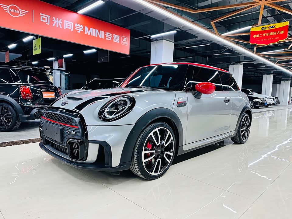 MINI JCW