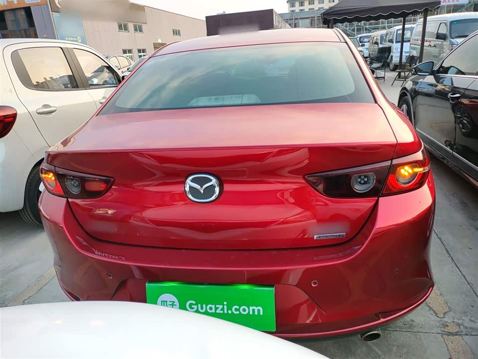 Mazda 3 Angkesaila