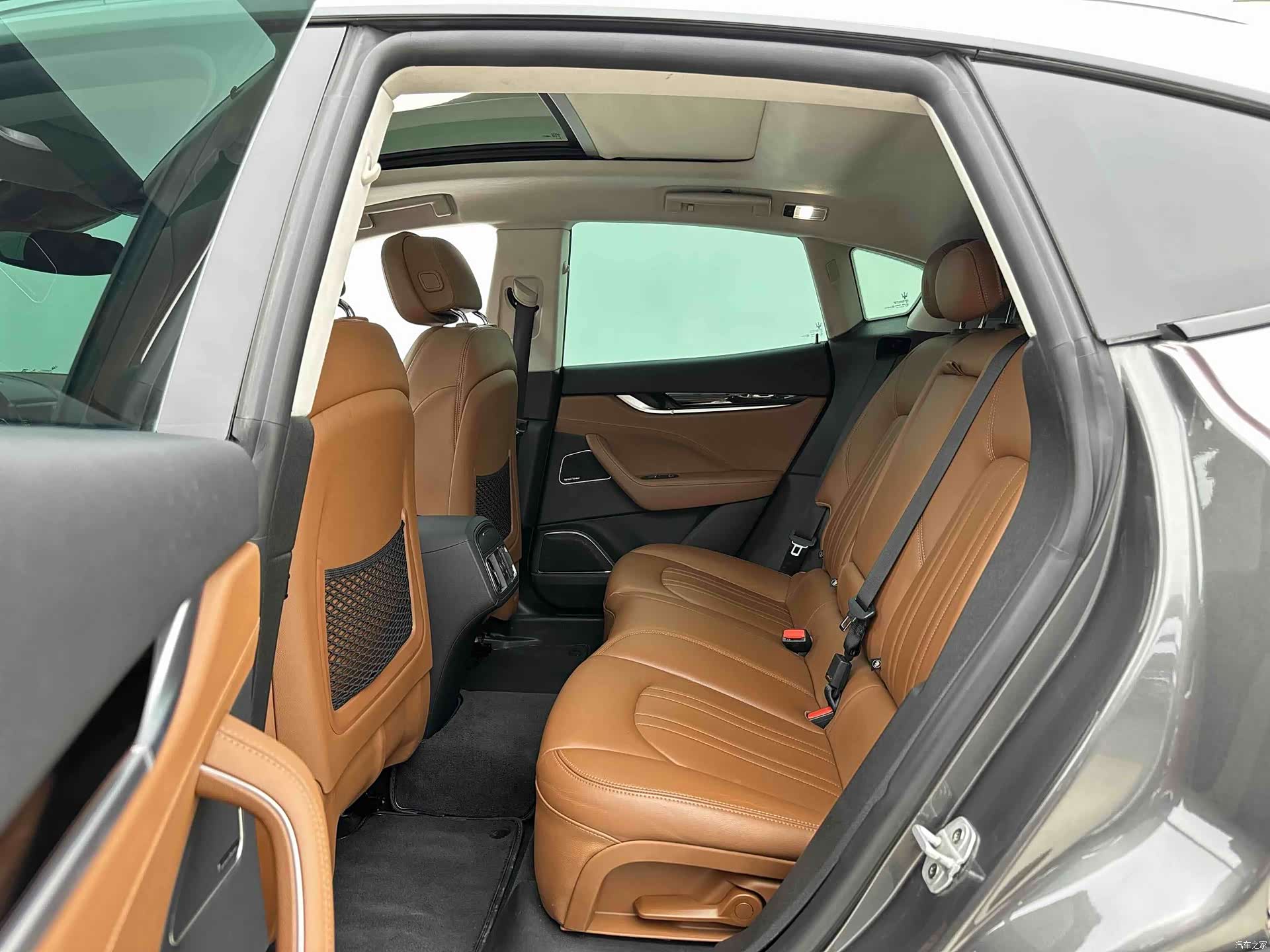 Maserati Levante, 2016 3