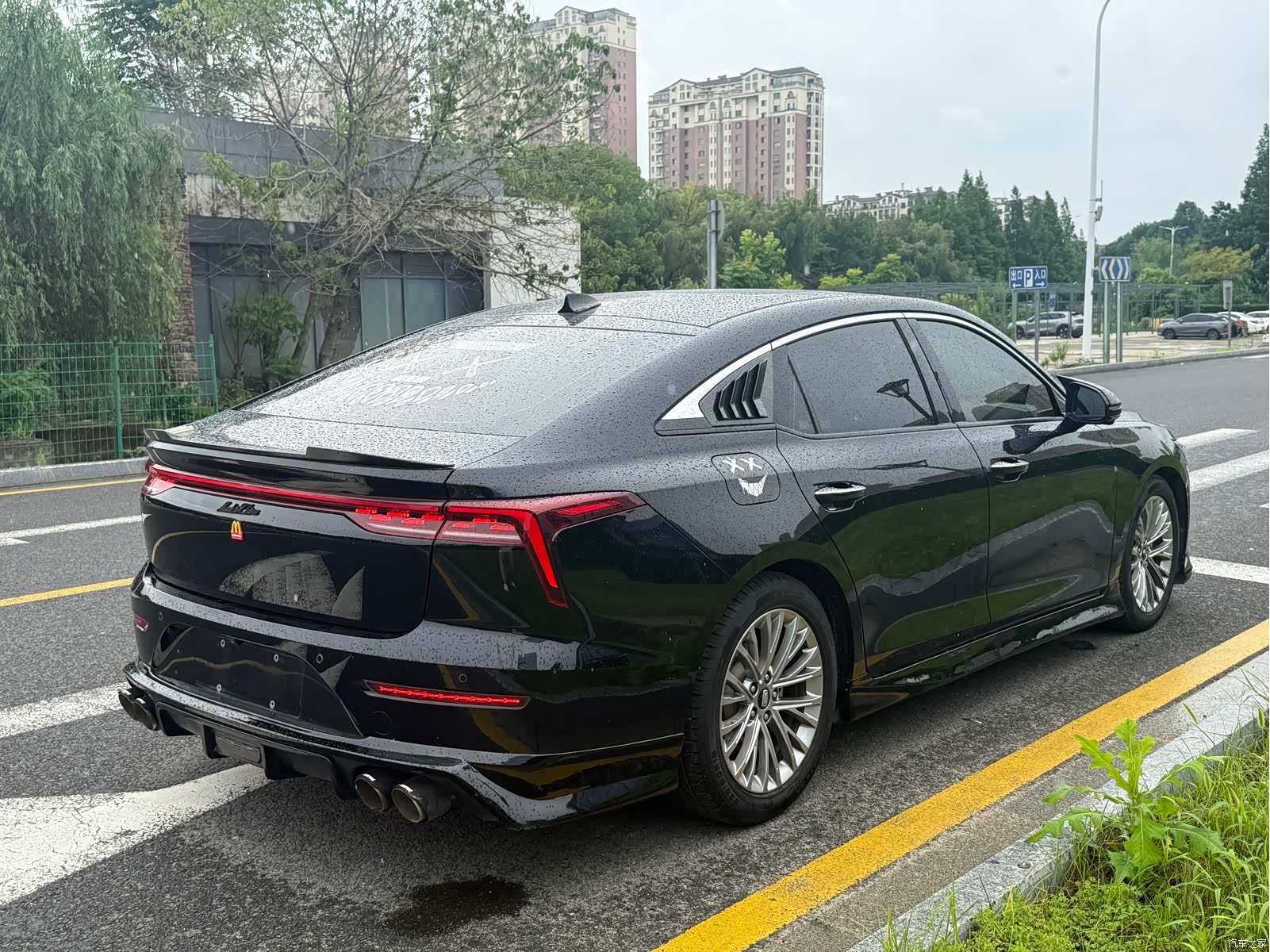Bestune B70, 2021 11