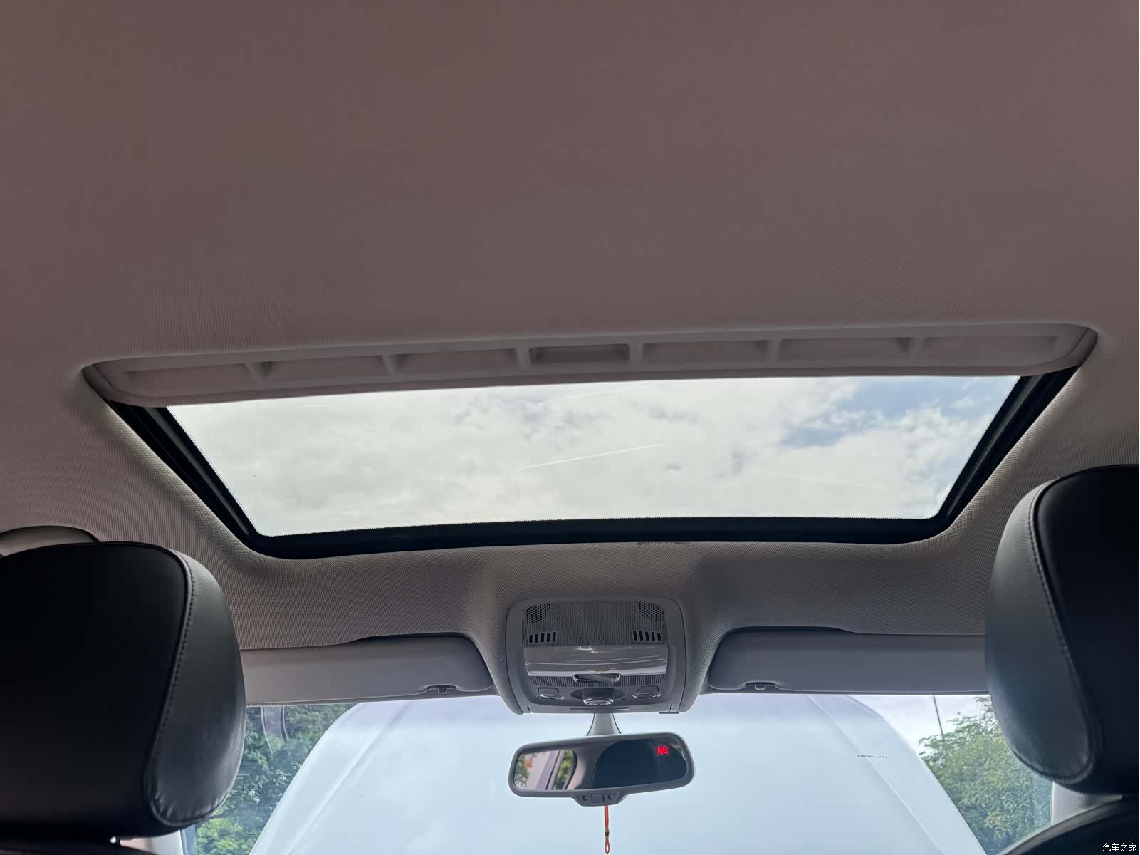Audi A4L, 2013 19