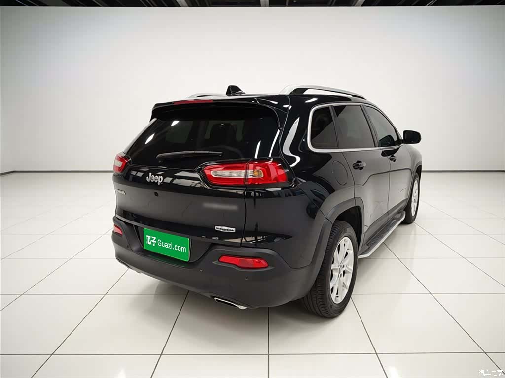 Jeep Cherokee, 2017 7