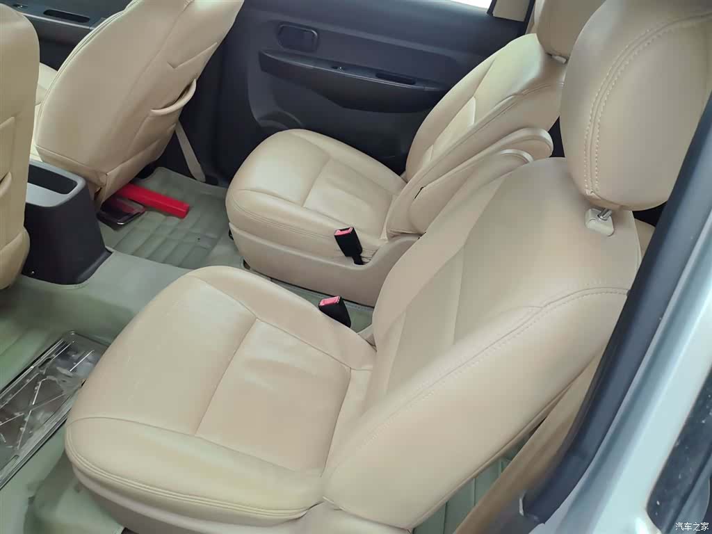 Wuling Hongguang, 2015 13