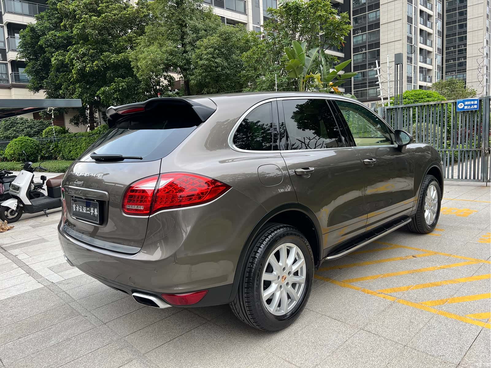 Porsche Cayenne, 2014 7