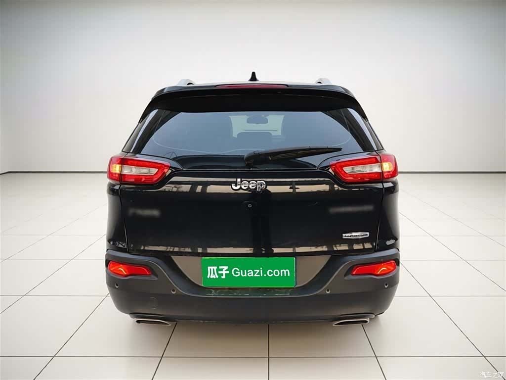 Jeep Cherokee, 2017 6