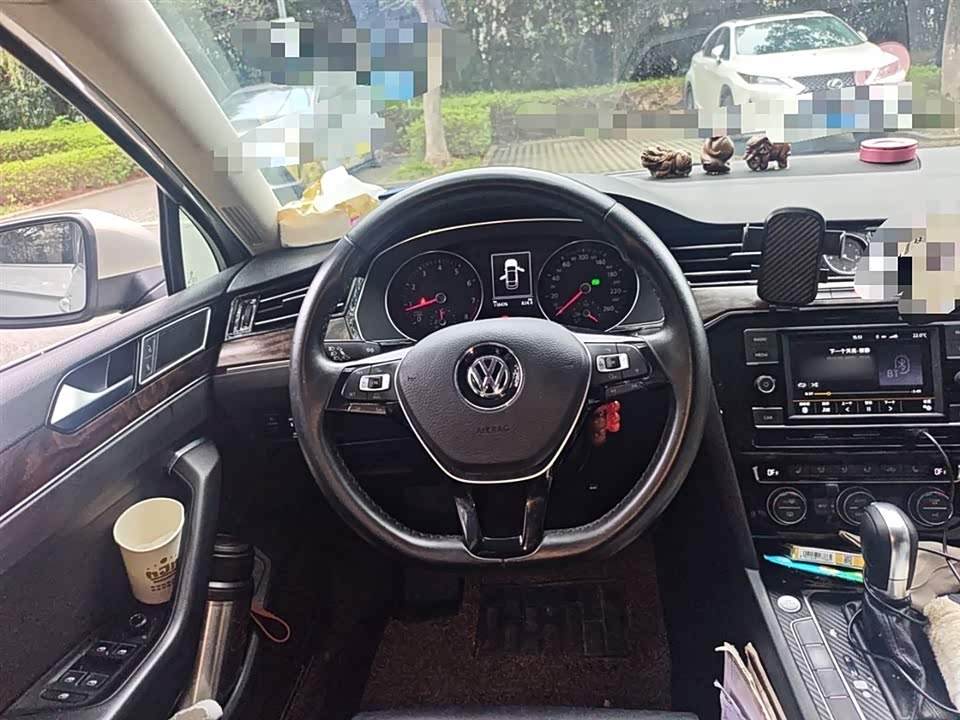 Volkswagen Magotan