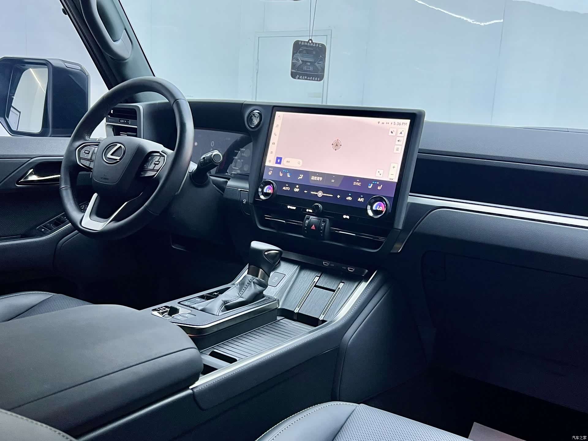 Lexus GX, 2025 все фото