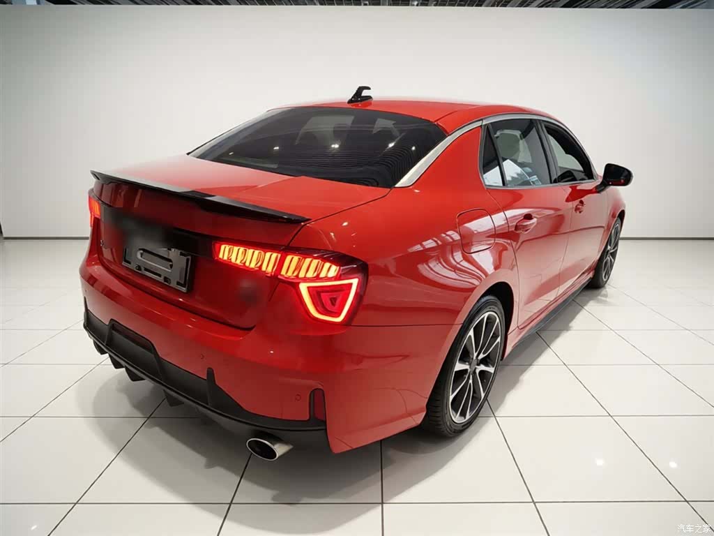Lynk & Co 01, 2019 7