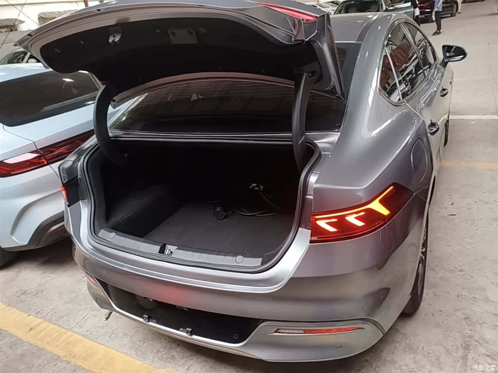 BYD Qin, 2023 19