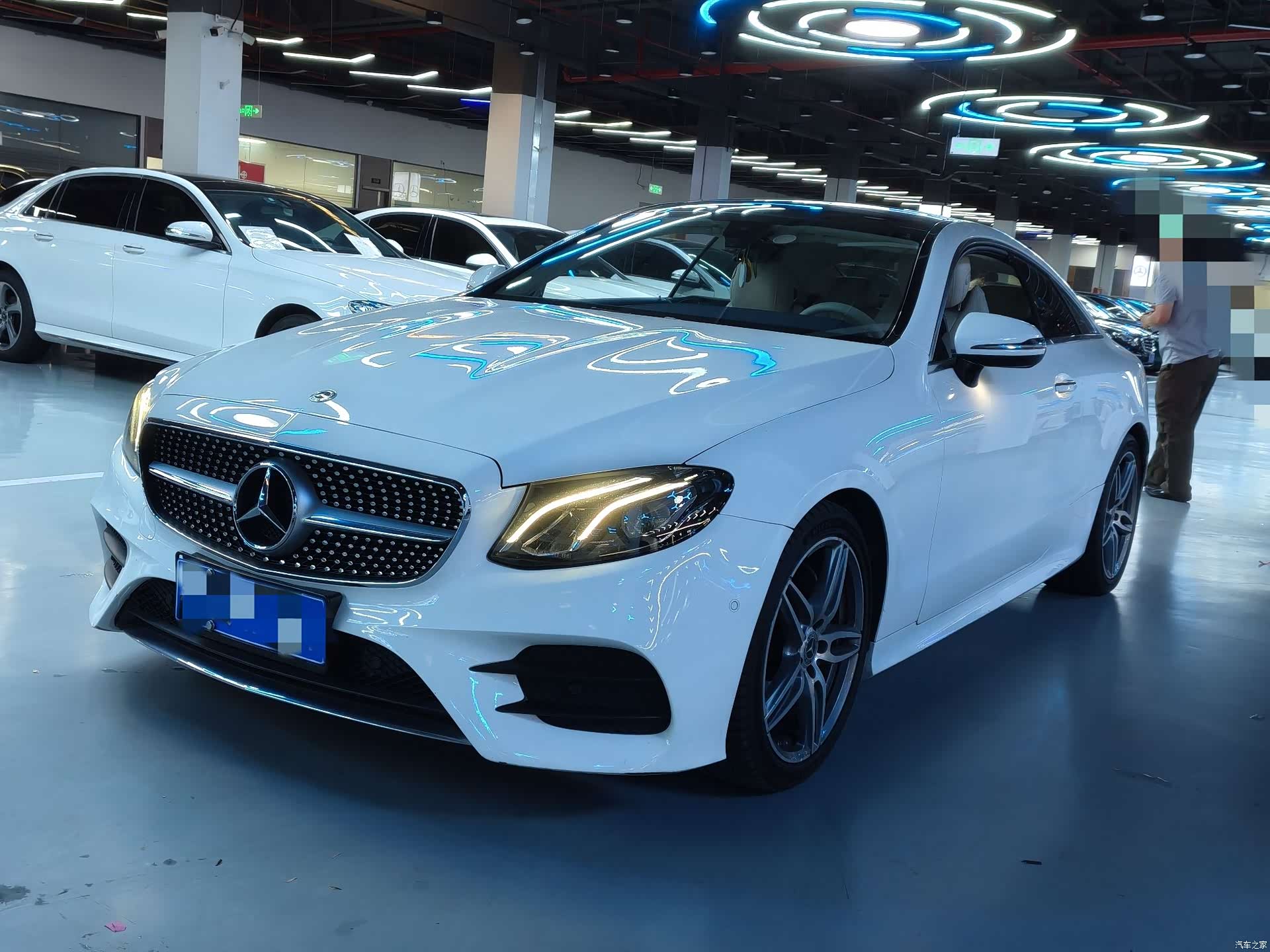 Mercedes-Benz E-Class, 2020 1