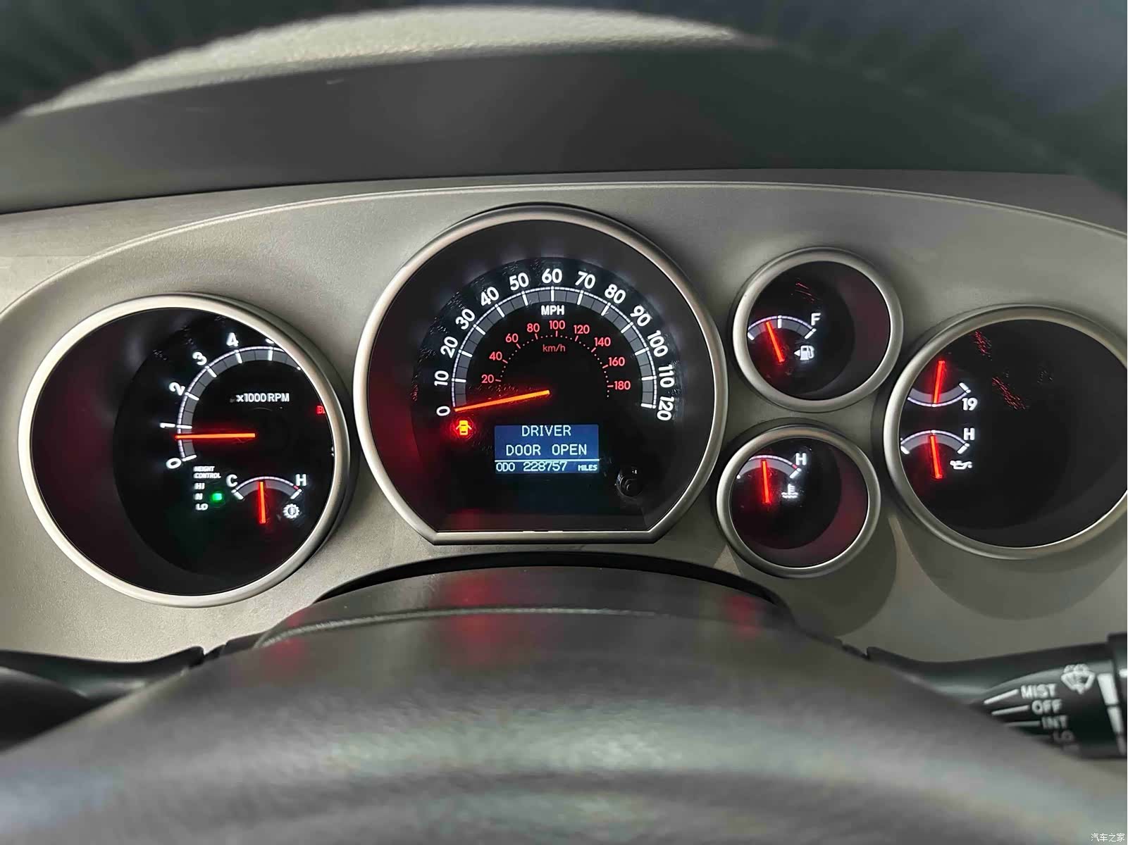 Toyota Sequoia, 2009 15