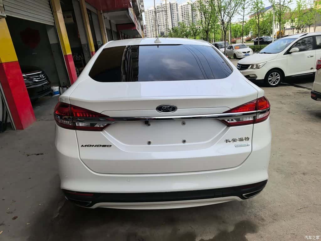 Ford Mondeo, 2017 4