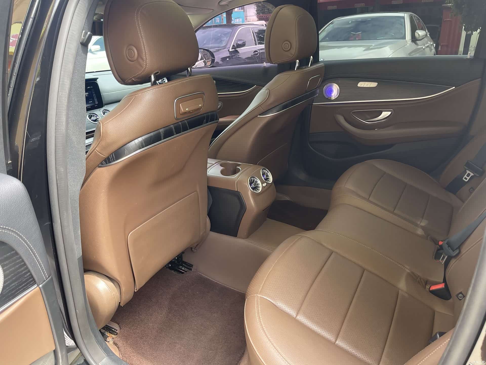 Mercedes-Benz E-Class, 2020 9