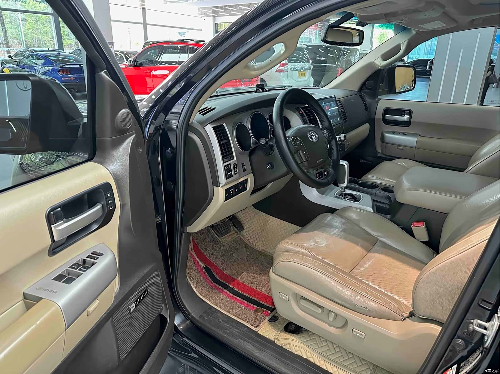 Toyota Sequoia, 2009 8