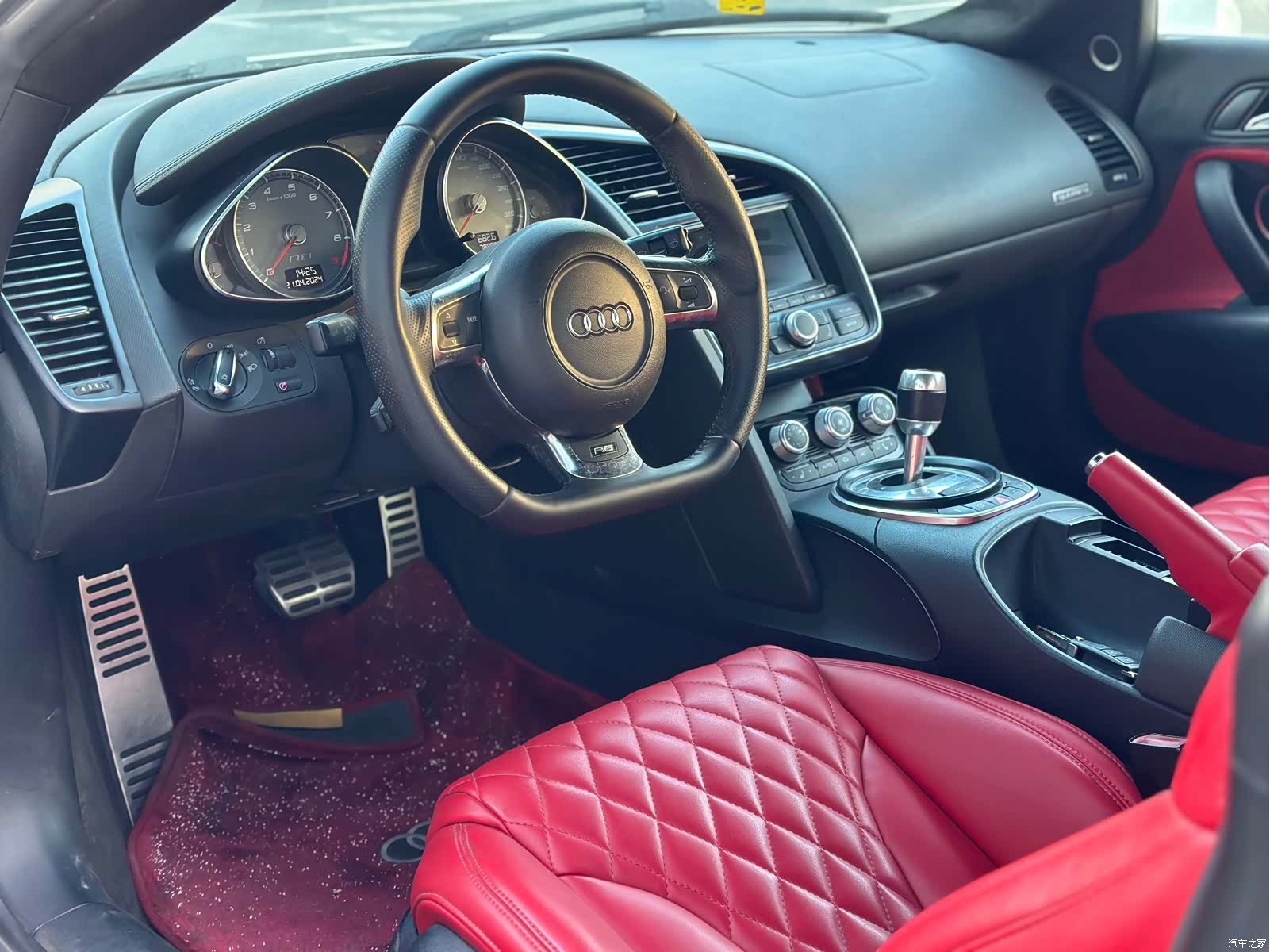 Audi TT, 2010 4