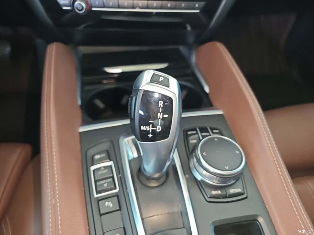 BMW X6, 2018 14