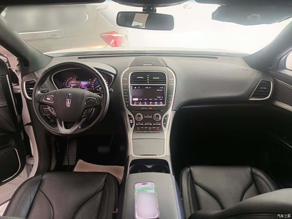 Lincoln MKX, 2017 10