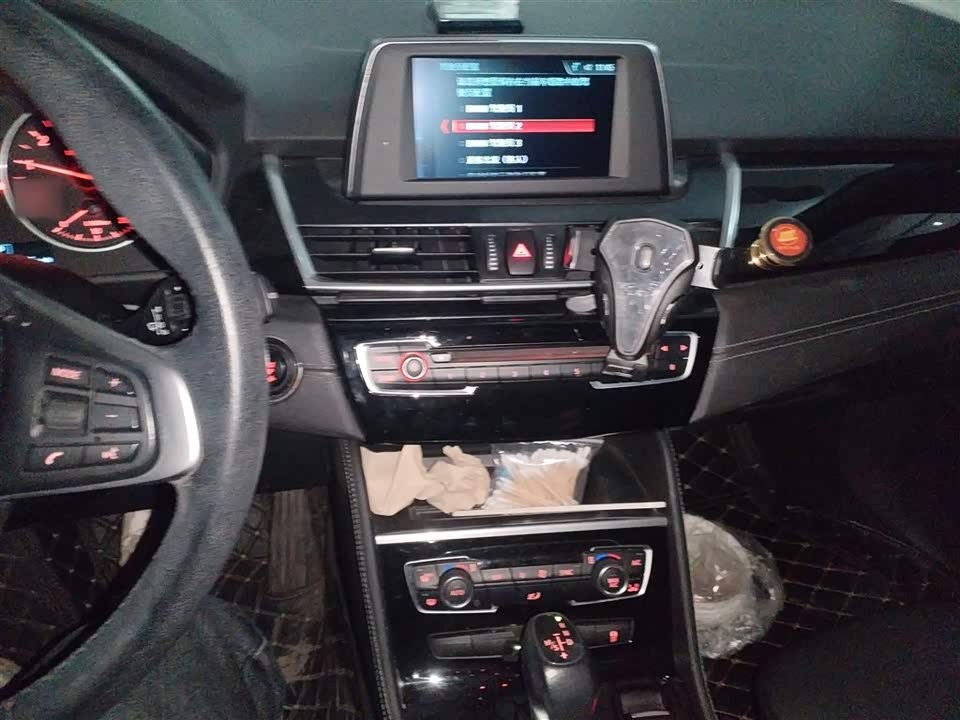 BMW 2 series station wagon