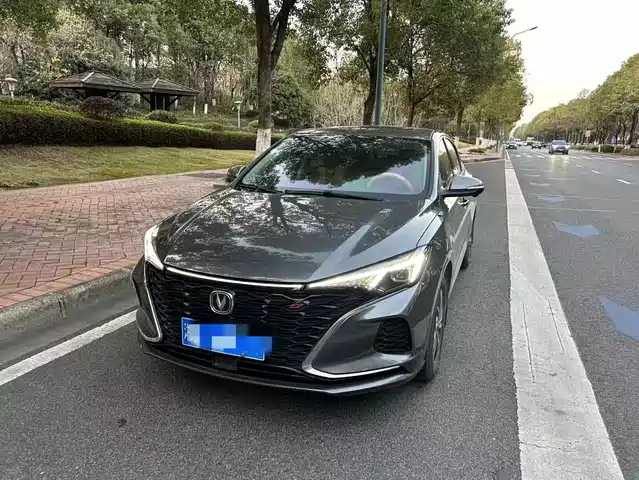 Changan Eado 2022 — купить из Китая под заказ