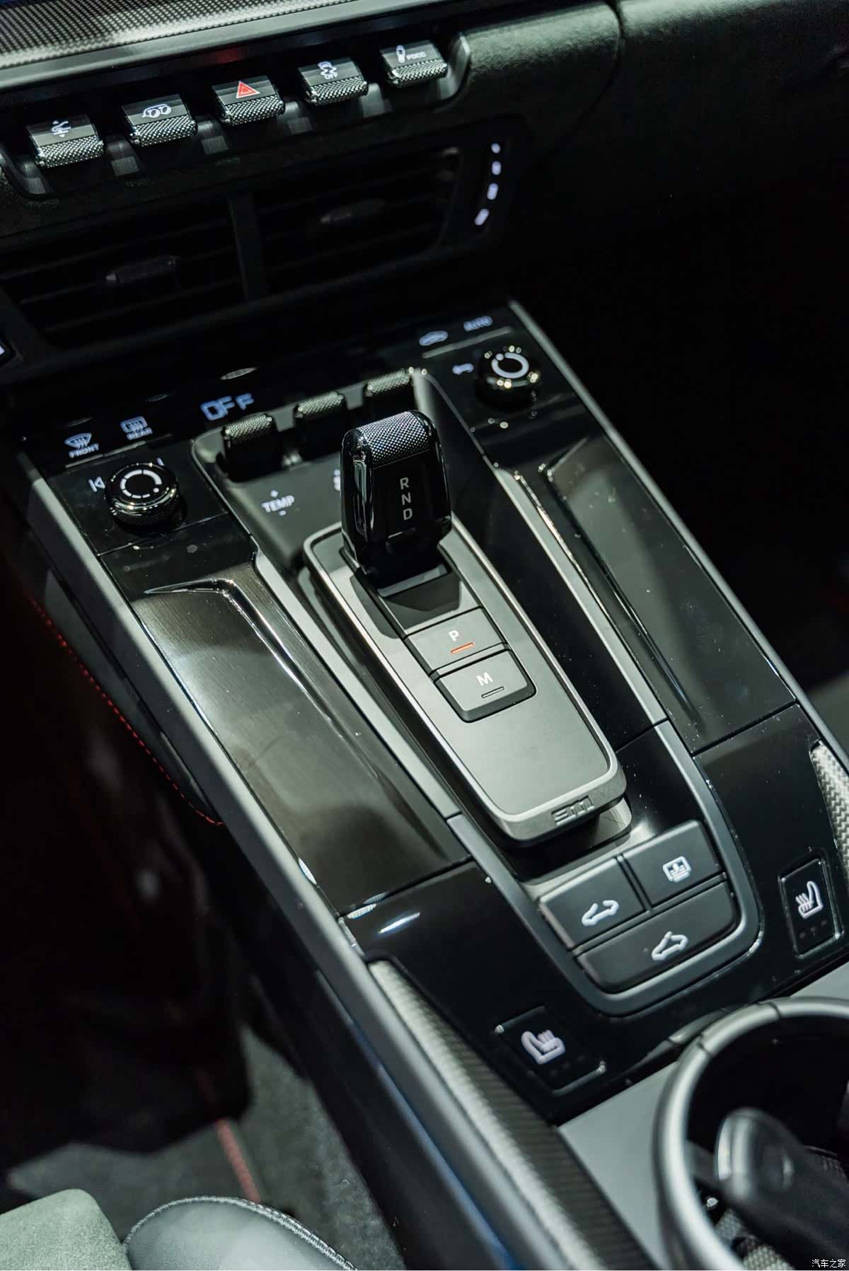 Porsche 911, 2026 18