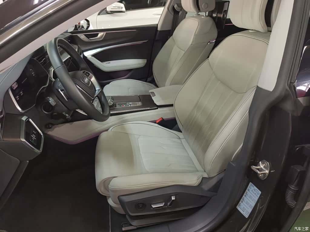 Audi A7L, 2026 15