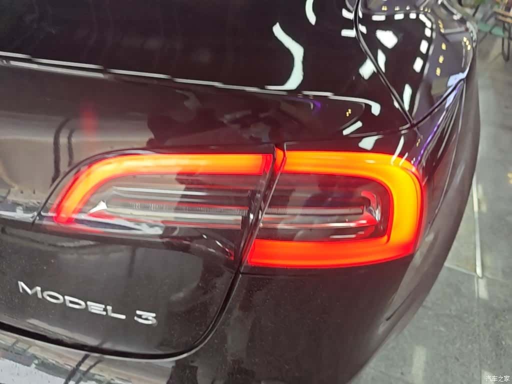 Tesla Model 3, 2022 8