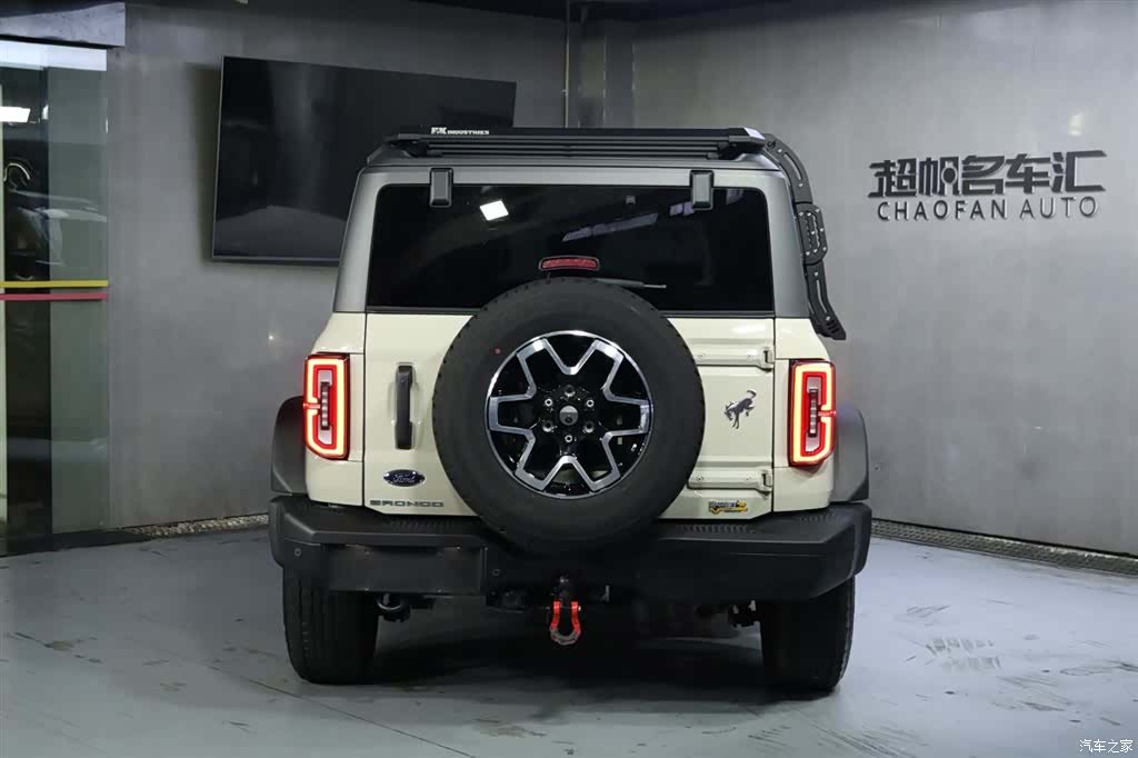 Ford Bronco, 2024 4