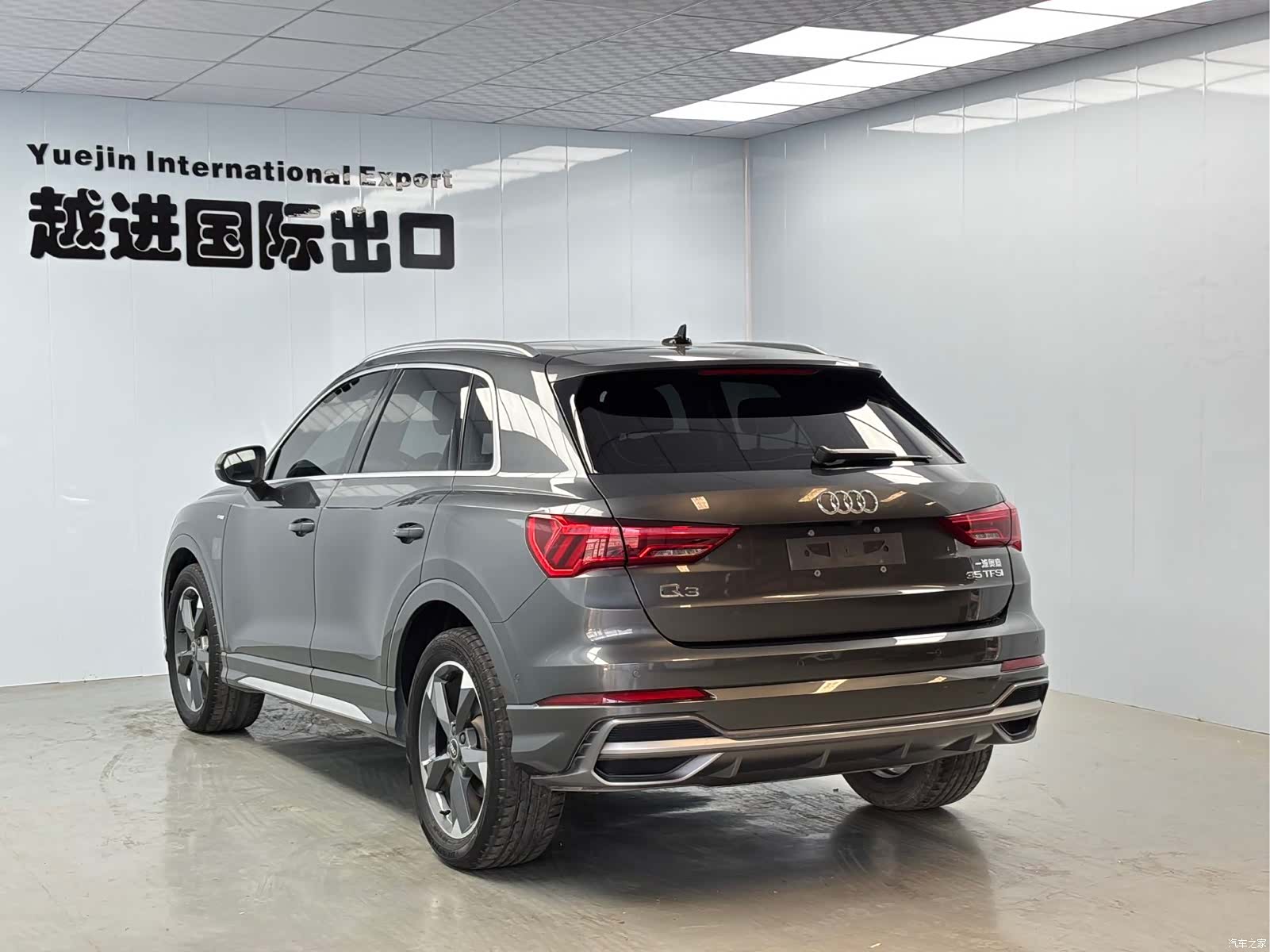 Audi Q3, 2022 9