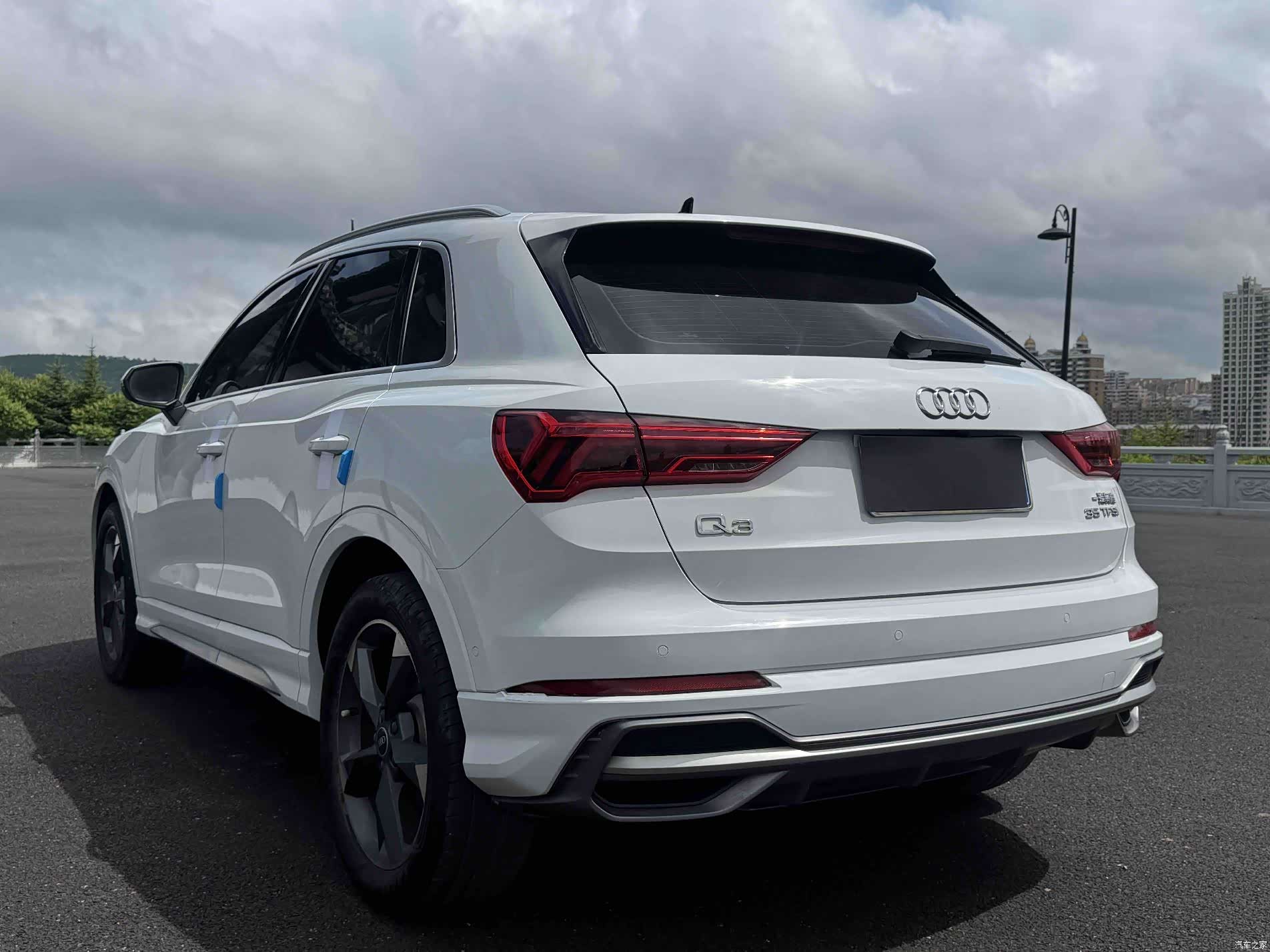 Audi Q3, 2021 4