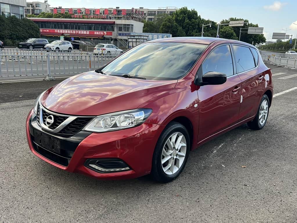 Nissan Tiida 2021 1.6L CVT