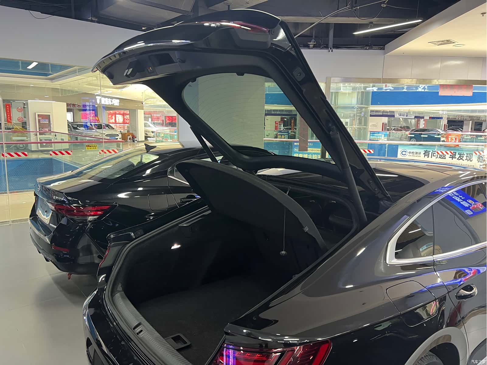 Volkswagen CC, 2019 15