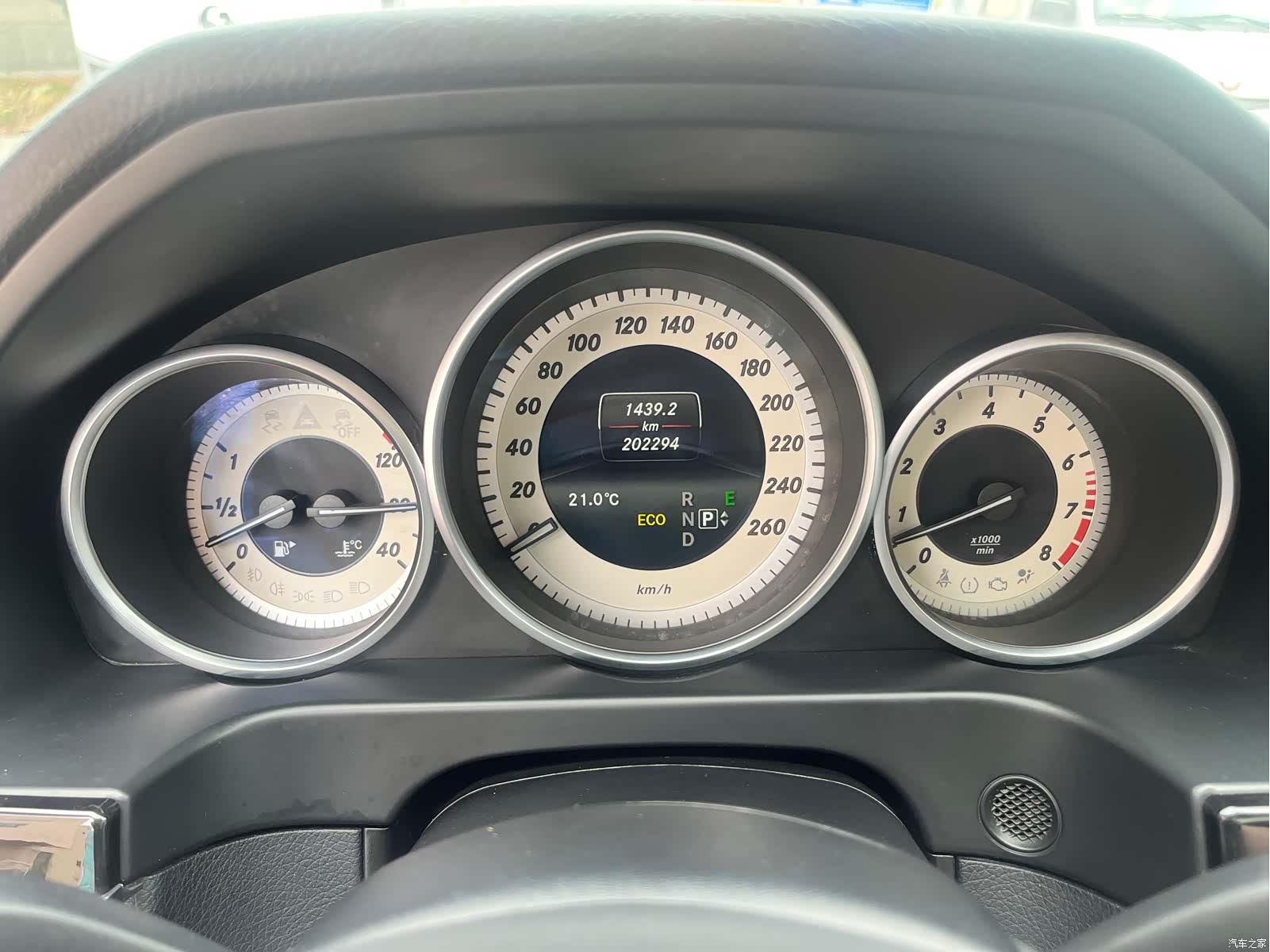 Mercedes-Benz E-Class, 2014 17