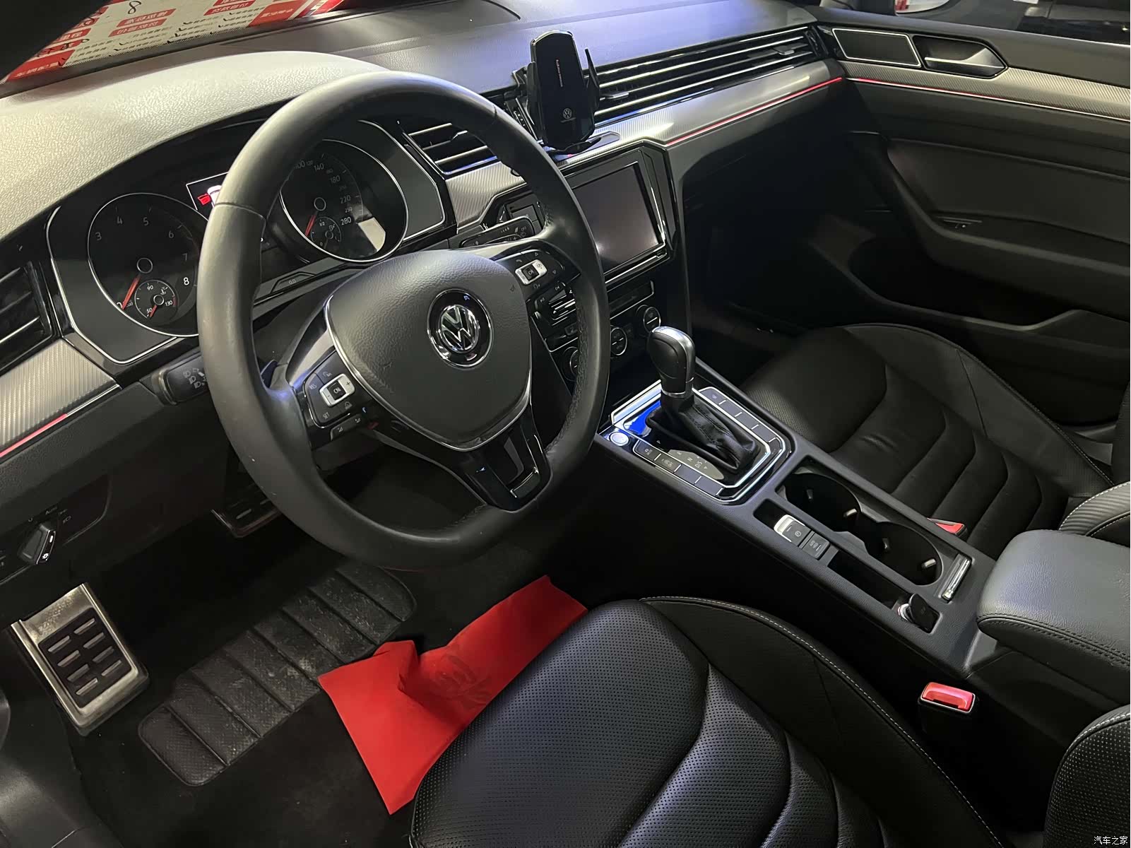 Volkswagen CC, 2019 19